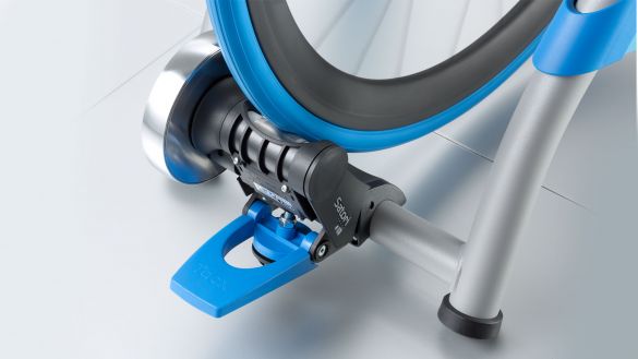 Tacx Satori smart Fahrrad trainer online kaufen beim tri